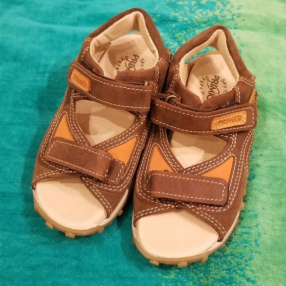 Primigi Kid's Velcro Sandlas Perfect Condition - Picture 1 of 3